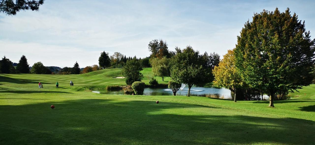 Golf De La Gruyere Hotel Pont-la-Ville Buitenkant foto